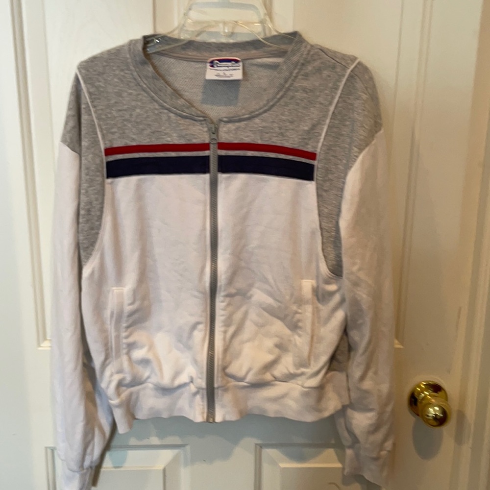 Champion Women’s juniors large full zip sweatshirt jacket